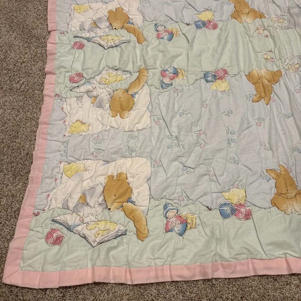 Vtg Daisy Kingdom Baby‎ Crib Blanket Quilt Bear Duck Cat Pastel Book 49x44